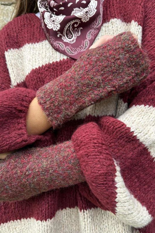 Boucle Fingerless Gloves Burgundy Melange